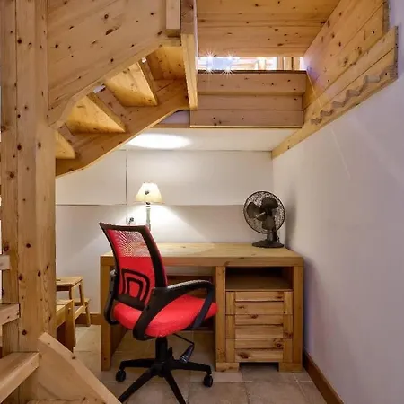 Alpins - Jacuzzi Parking Chalet Chamonix